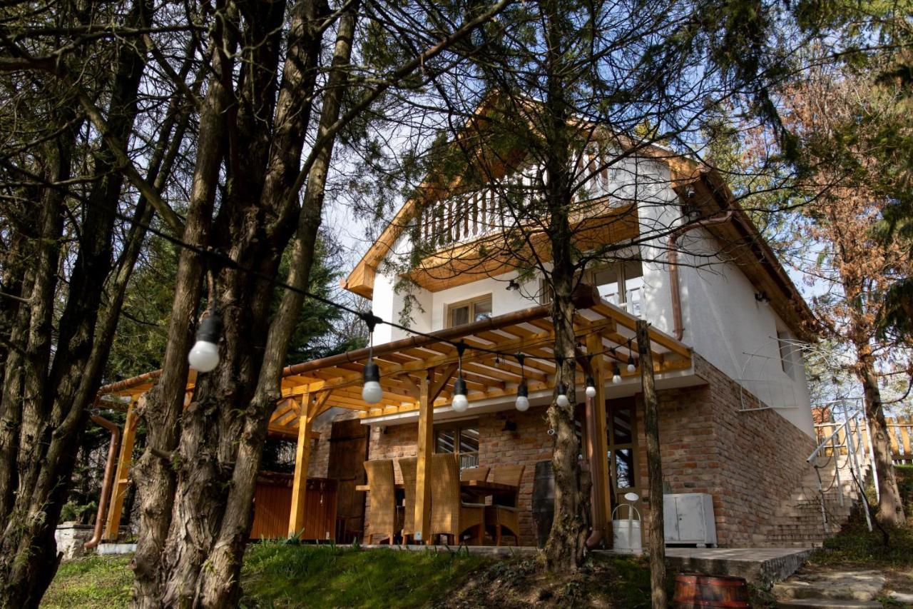 Egercottages - Csillag Cottage Екстериор снимка